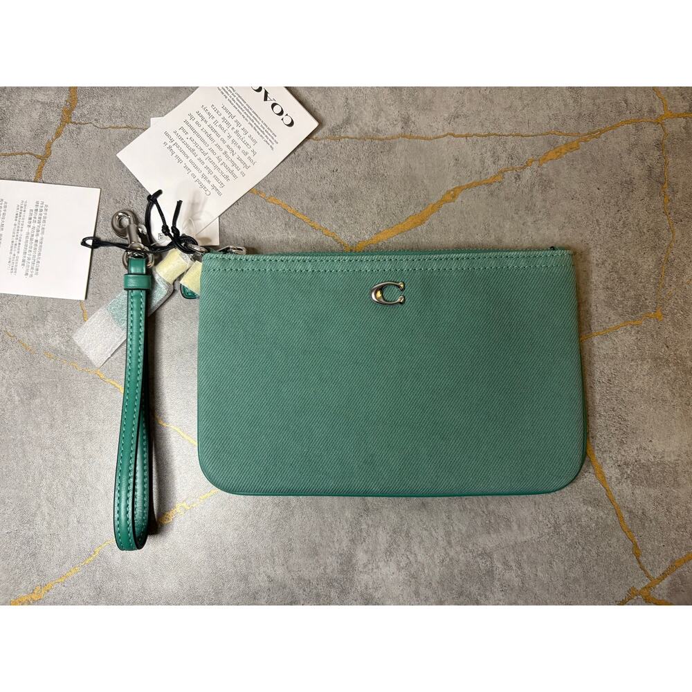 NWT Coach Green Canvas Wristlet Zip Pouch Medium Clutch Wallet Bag